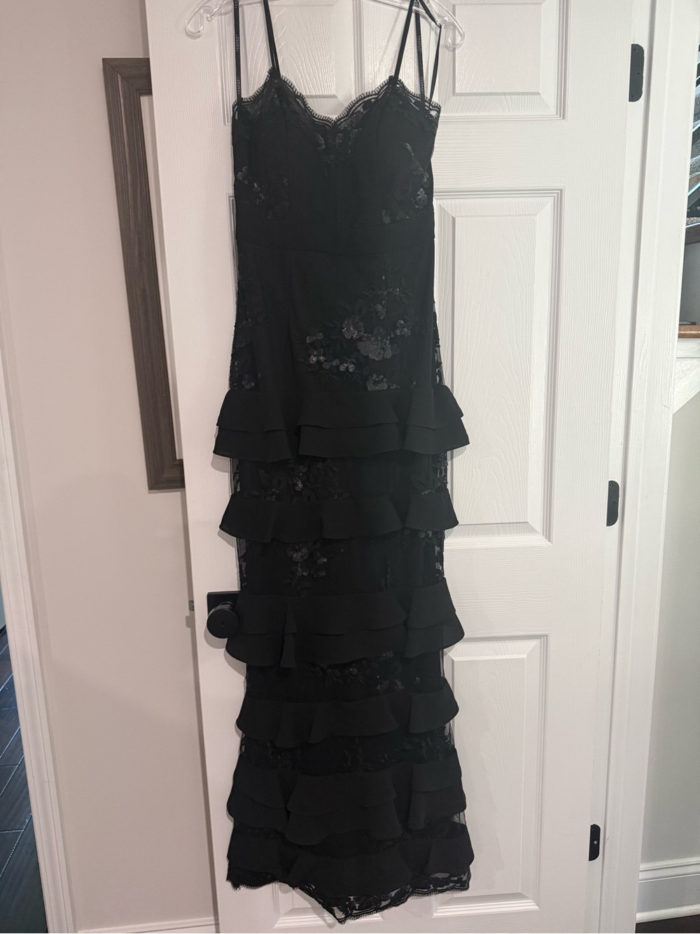 Laundry By Shelli Segal Black Lace Tiered Formal Dress